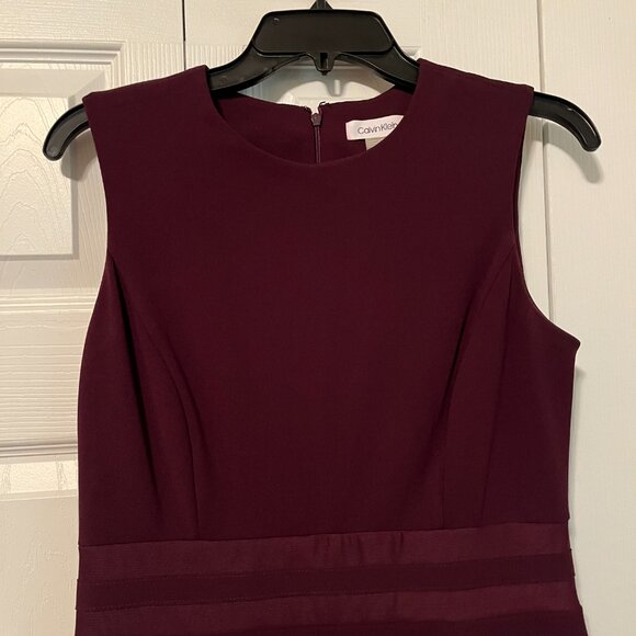 Dress - Picture 2 of 4